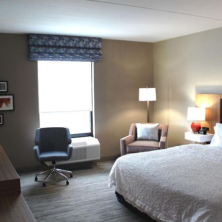 Hampton Inn Forsyth Eksteriør billede