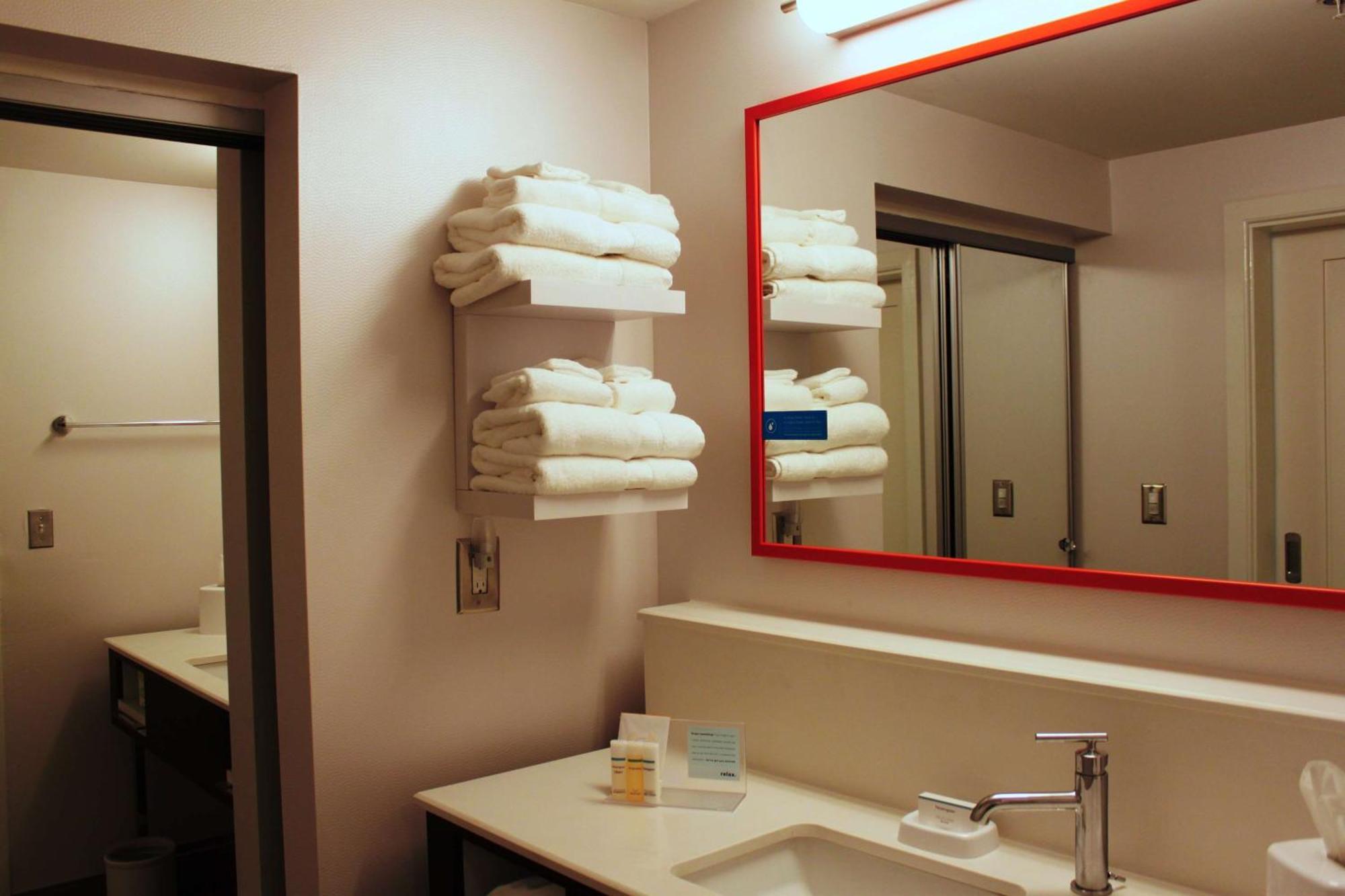 Hampton Inn Forsyth Eksteriør billede