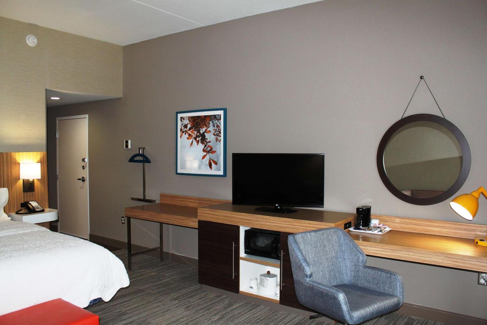 Hampton Inn Forsyth Eksteriør billede